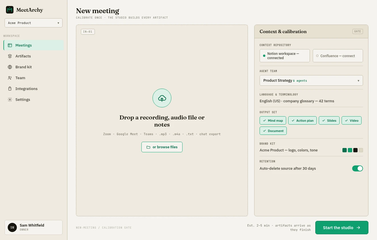 MeetArchy new-meeting screen — a drag-and-drop area for recordings, audio and notes, with a context and calibration panel for the agent team, glossary and output set
